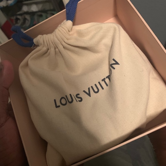 Louis Vuitton Belt Initiales - Picture 3 of 8